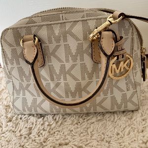 Michael Kors MK  handbag with shoulder strap
